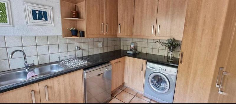 4 Bedroom Property for Sale in Mullersrust Free State